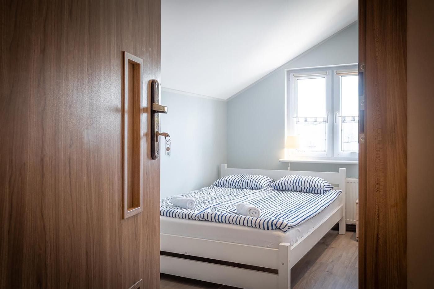 Bedroom เวบา ภายนอก รูปภาพ